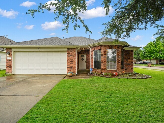 Building Photo - 4006 Raspberry Ct