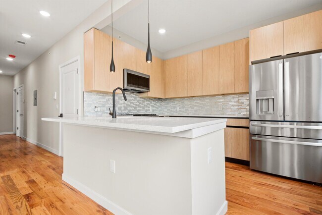 Building Photo - 108 Fleming Ave