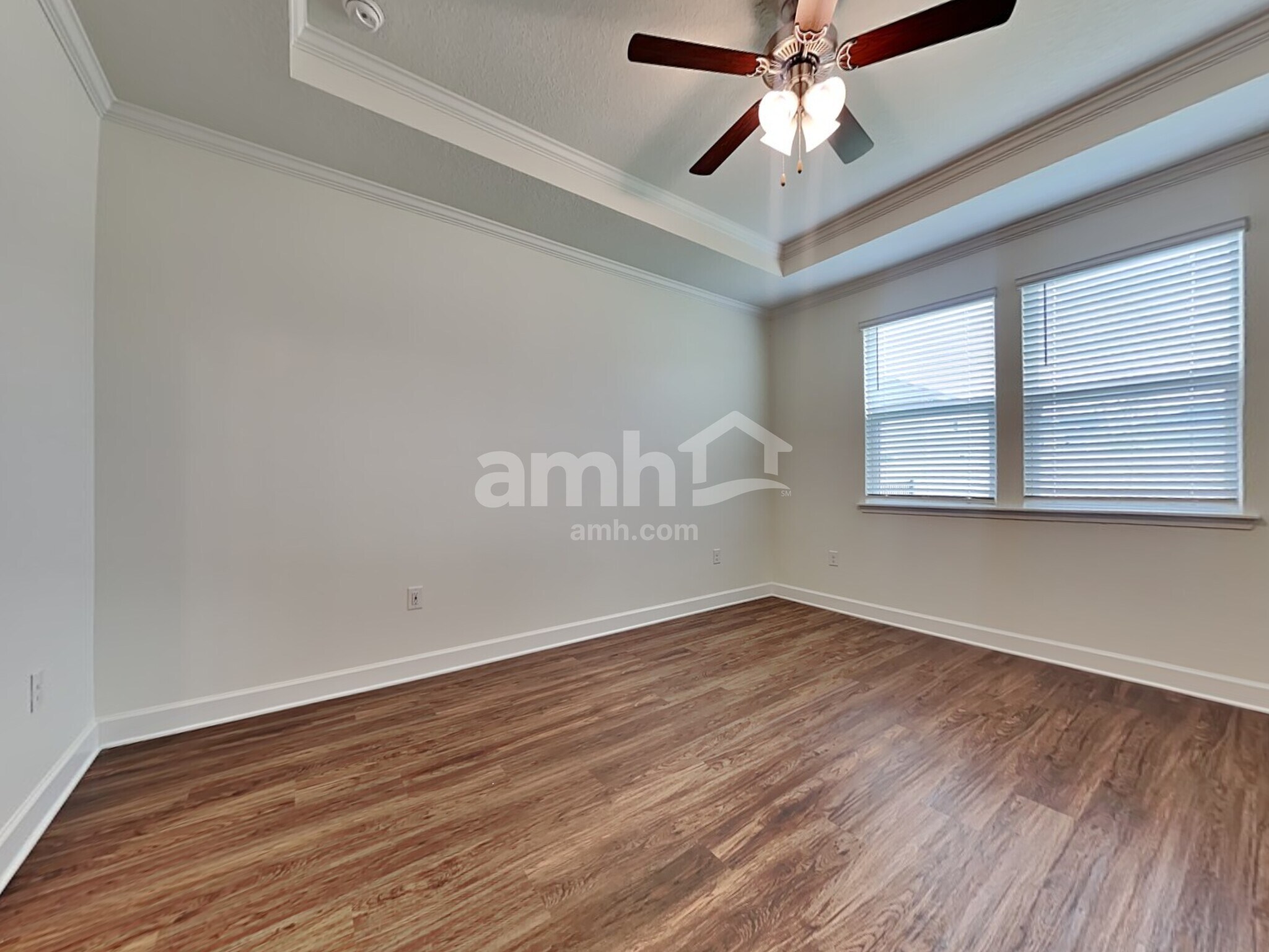 Building Photo - 5786 Hampton Creek Rd