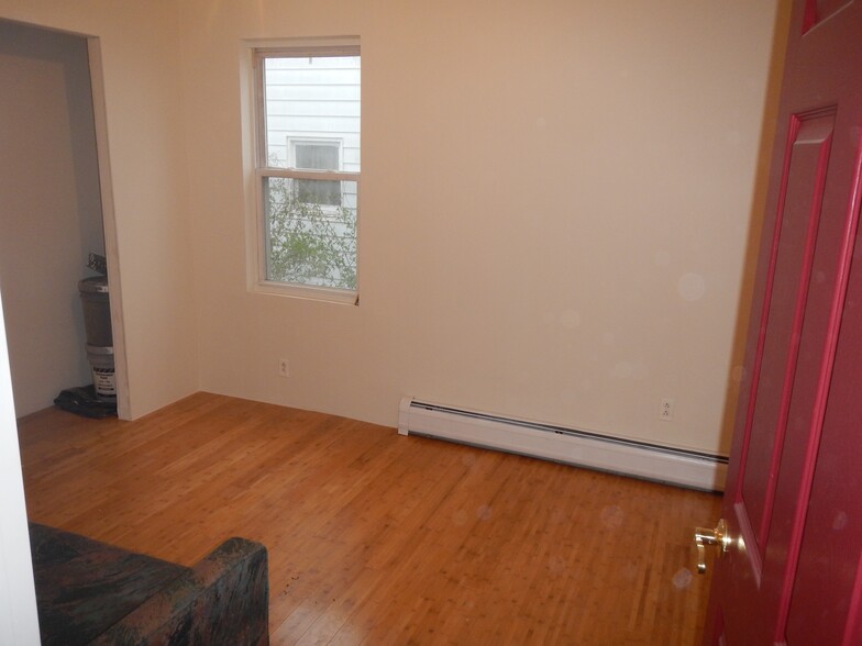 BEDROOM 2 - 89 1st Ave