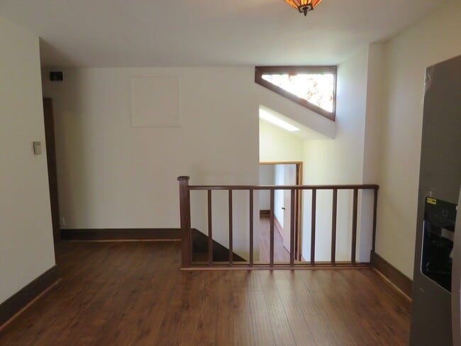 Building Photo - Updated Noe Valley House Available Now!