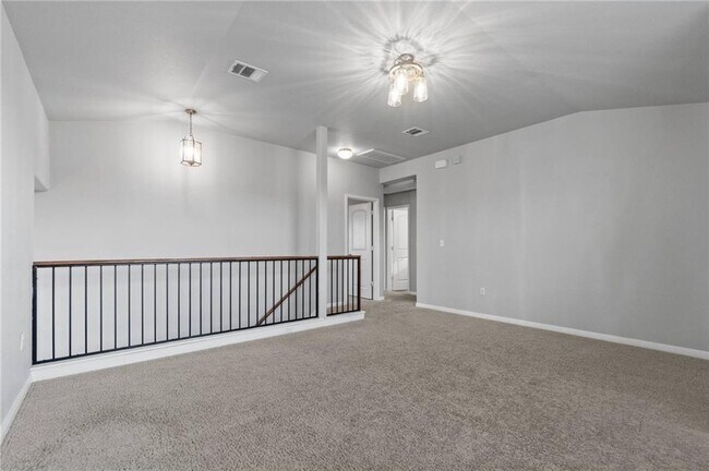Building Photo - 170 Kingfisher Ln