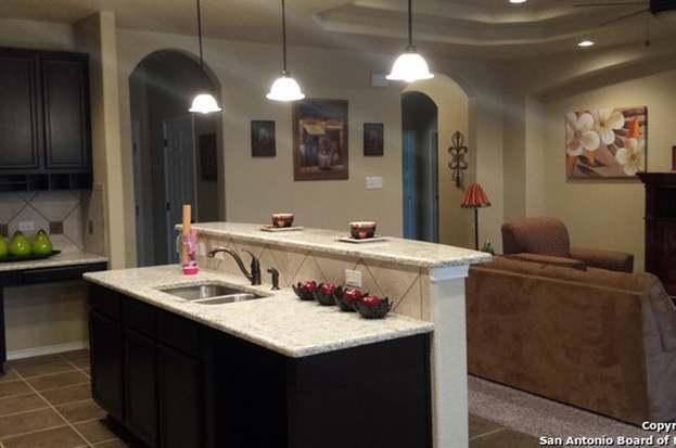Building Photo - 1323 Kingbird Ct