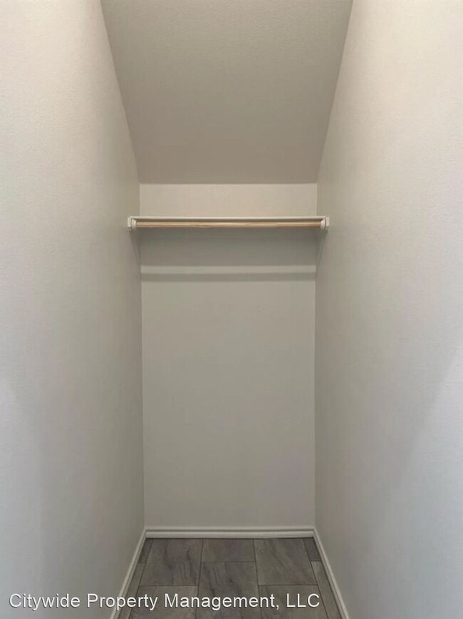 Building Photo - 3 br, 2 bath House - 2604 136th Street