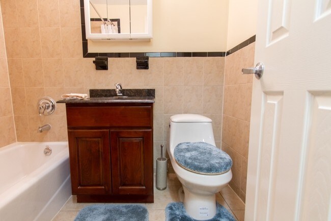 Bathroom - 88-09 148th St