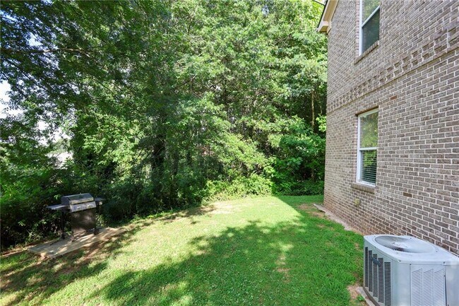 Building Photo - 7116 Blairs View Dr