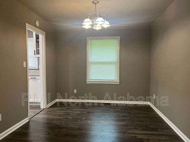 Building Photo - 6208 Cedar Point Dr NW