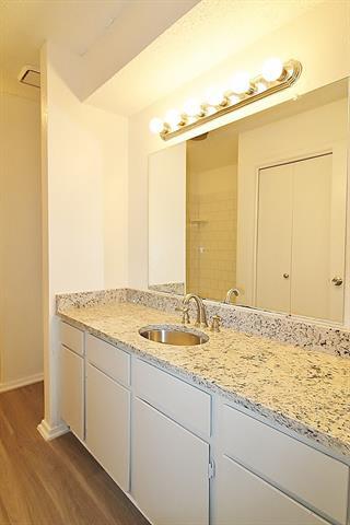 Building Photo - 1705 Fitzgerald Ct