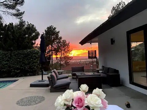 Building Photo - 1907 Maginn Dr