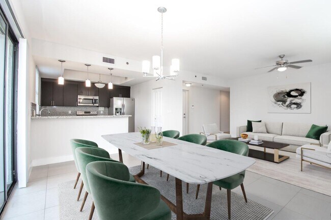 Building Photo - Legacy at Riviera