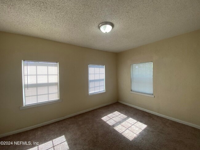 Building Photo - 2673 Forbes St