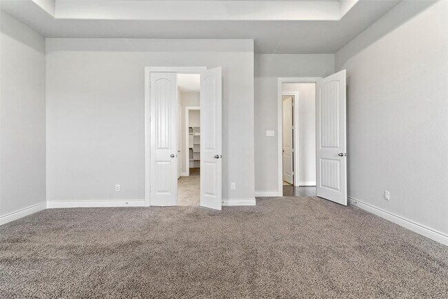 Building Photo - 4926 Thunder Creek Ln