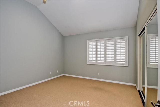 Building Photo - 25 Bridington