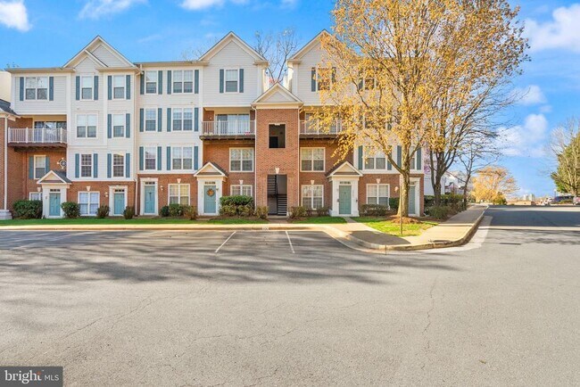 Building Photo - 12739 Fair Crest Ct