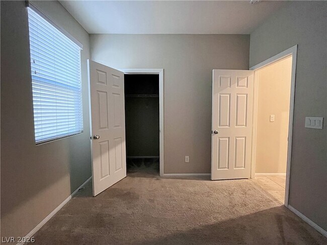 Building Photo - 5587 Lushan St