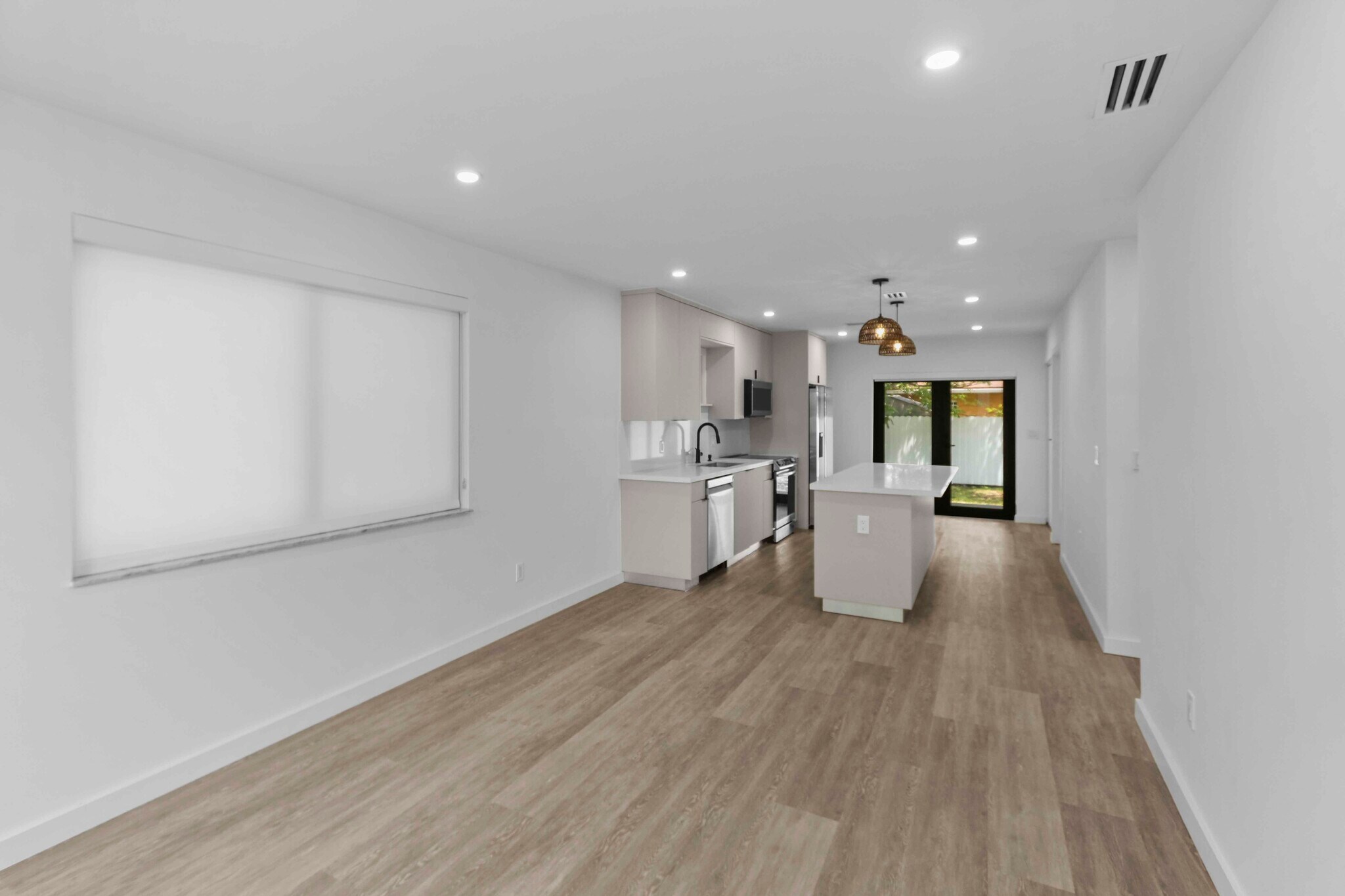 Building Photo - 3737 Frow Ave