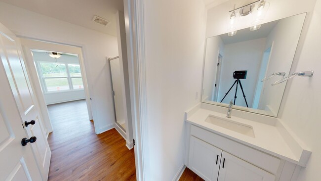 Building Photo - Comfort & Style – Beautiful 2-Bedroom Town...
