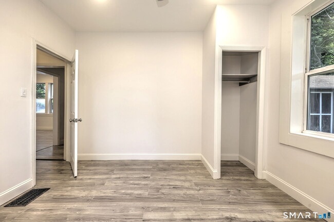 Building Photo - 330 Naugatuck Ave
