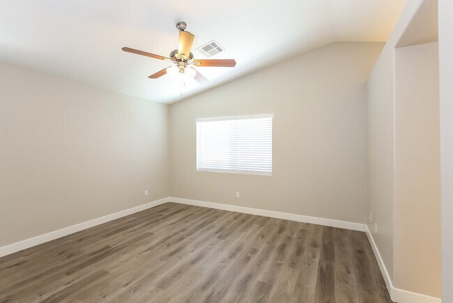 Building Photo - 3732 Gallowtree Ave