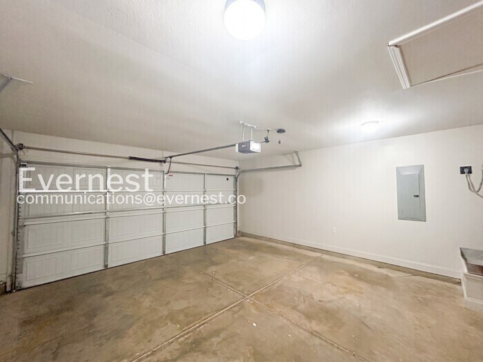 Building Photo - 3229 Earlcastle Dr