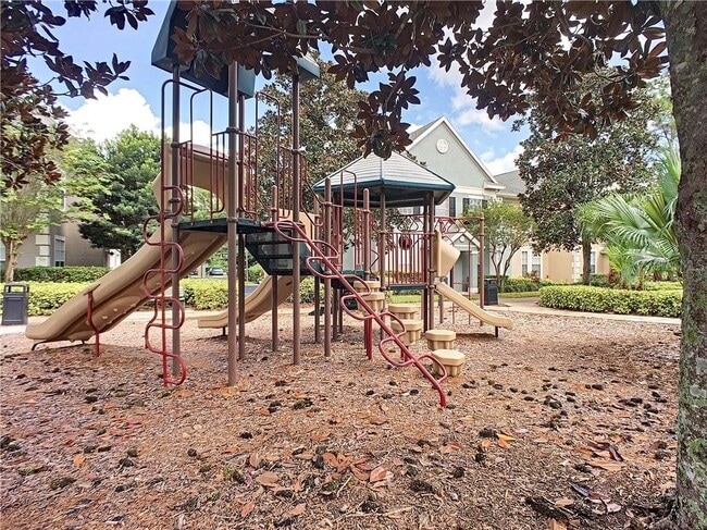 Building Photo - 12824 Madison Pointe Cir
