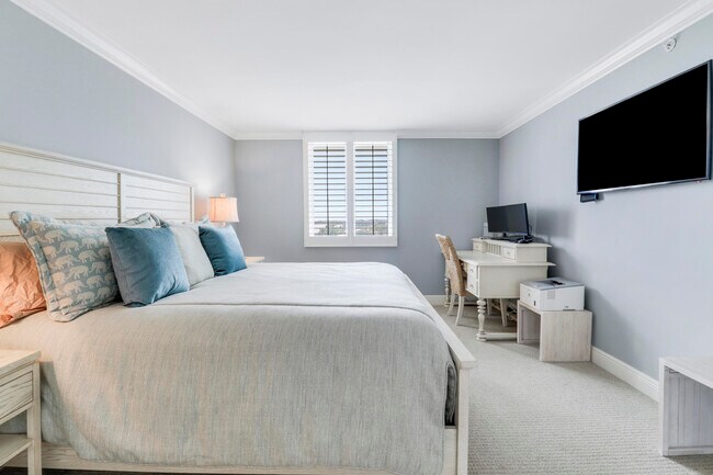 Building Photo - 375 S Beach Rd