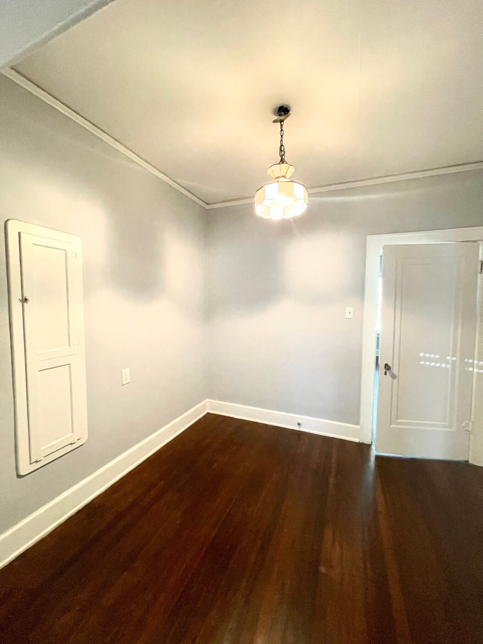 dining room - 426 W Huisache Ave