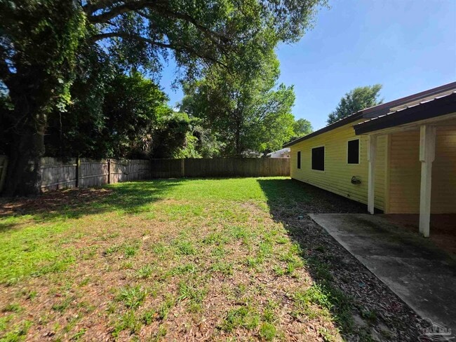 Building Photo - 109 Reed Rd