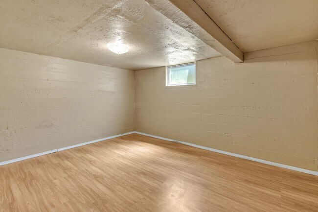 Building Photo - Charming 3 Bedroom Home in Bremerton