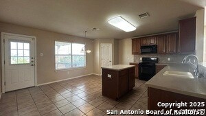 Building Photo - 9826 Magnolia Run