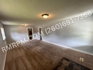 Building Photo - 3418 Central Dr