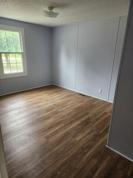 Bedroom - 246 King Dr