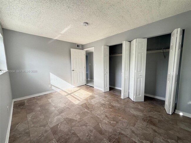 Building Photo - 1920 N Congress Ave