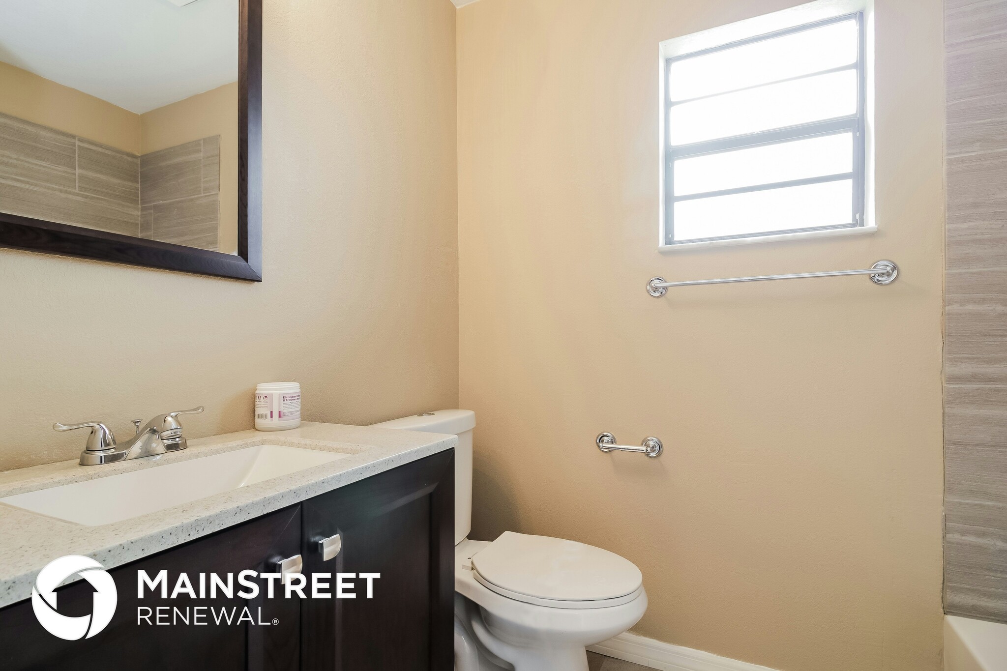 Building Photo - 5960 Homestead Ave