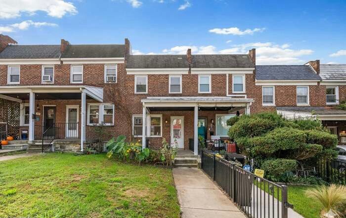 Primary Photo - 1315 W 37th St