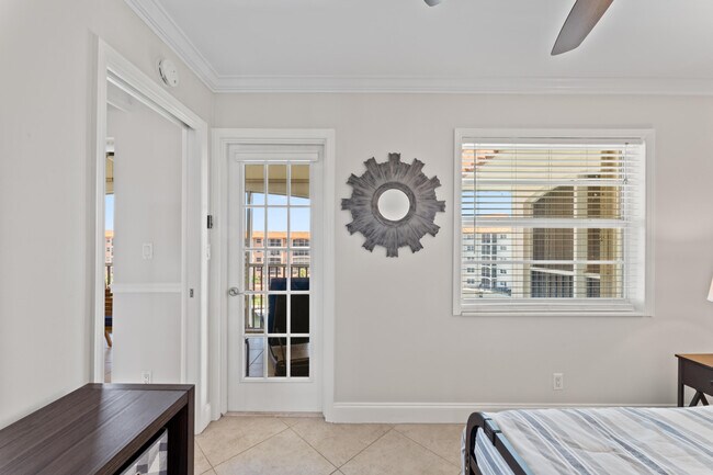 Building Photo - 2871 N Ocean Blvd