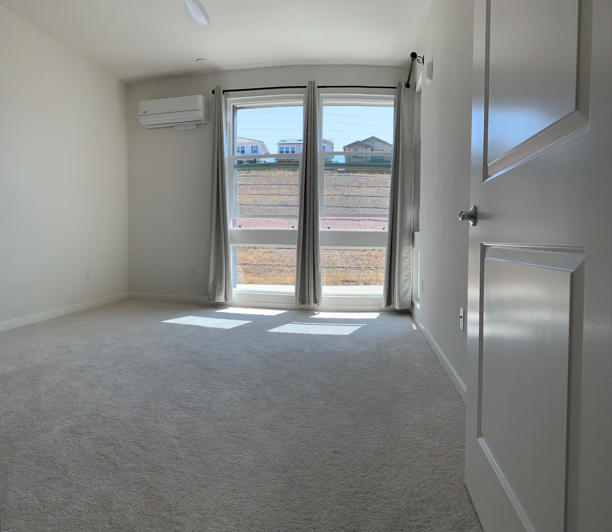Building Photo - 2500 Wildflower Sta Pl