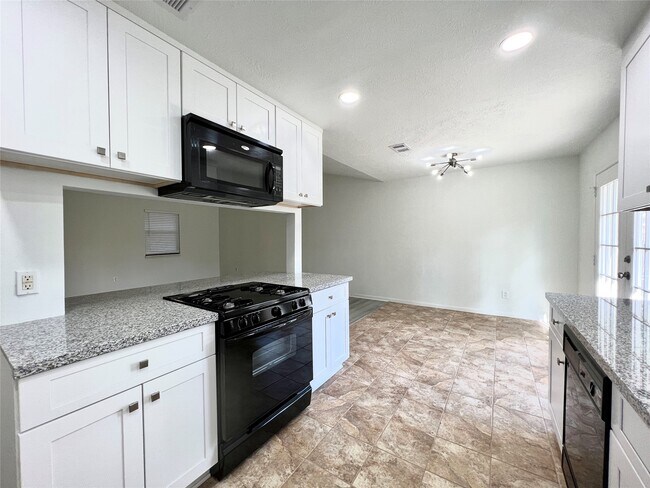 Building Photo - 947 Grand Jct Dr