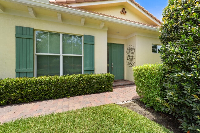 Building Photo - 17132 SW Ambrose Way