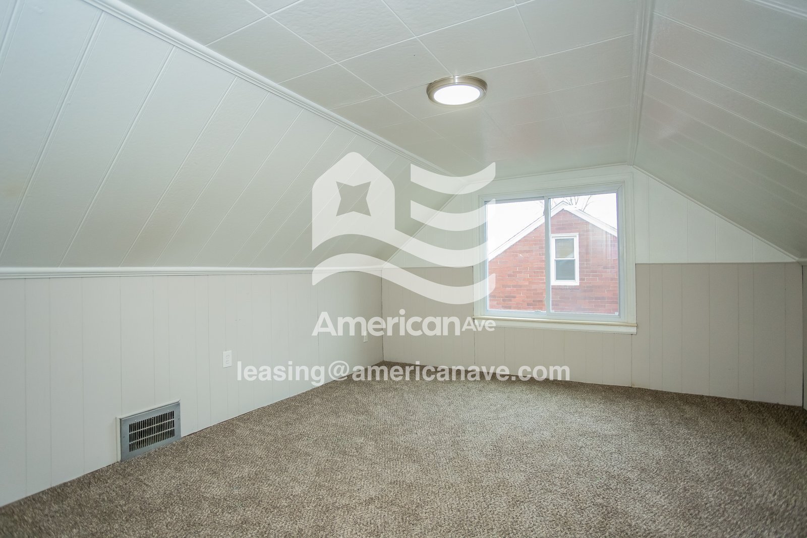 Building Photo - 15710 Stephens Rd