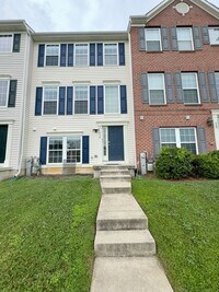 Building Photo - Charming 3BD/2BA/2 Half Bath Townhome with Garage in Aberdeen, MD!