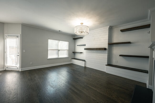 Building Photo - 7445 Absinth Dr