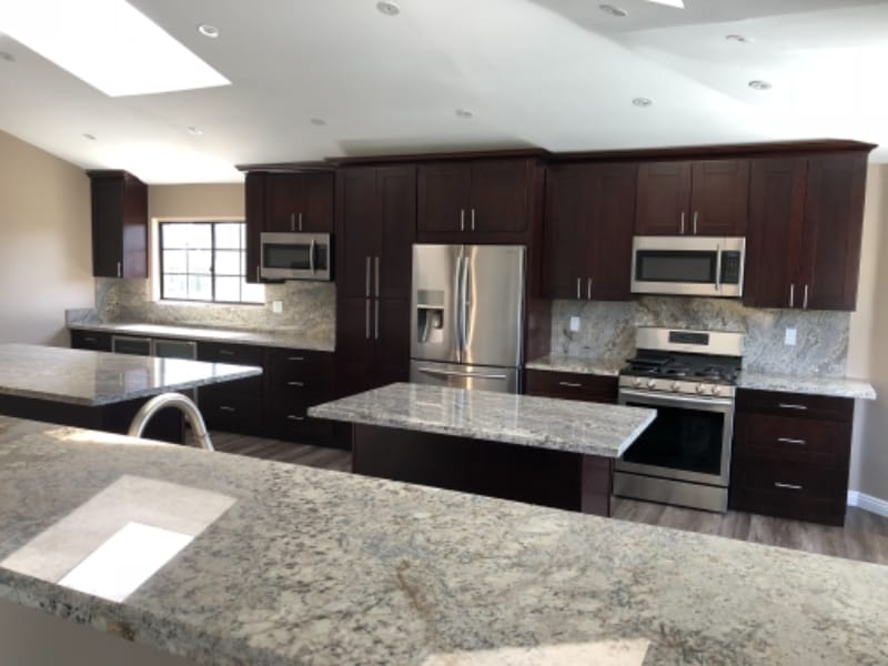 Building Photo - 1824 Queens Way