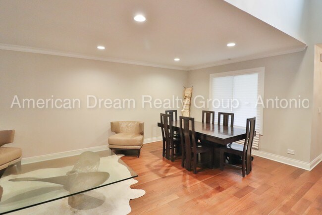 Building Photo - 28 Monterey Drive , Vernon Hills , IL , 60061