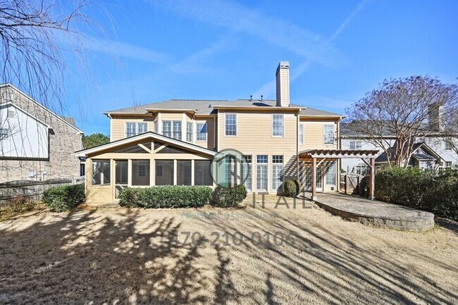 Building Photo - Fabulous 5-bedroom house with modern ameni...