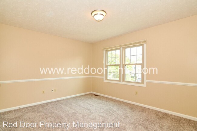 Building Photo - 4 br, 2.5 bath House - 12854 Fleetwood Drive