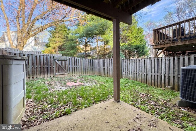 Building Photo - 5312 Anchor Ct