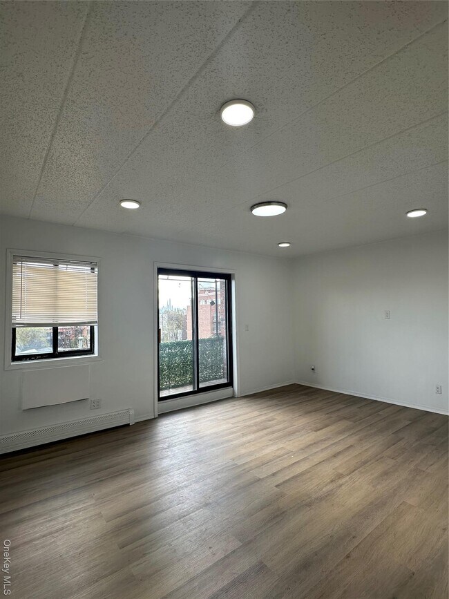 Building Photo - 41-28 71st St
