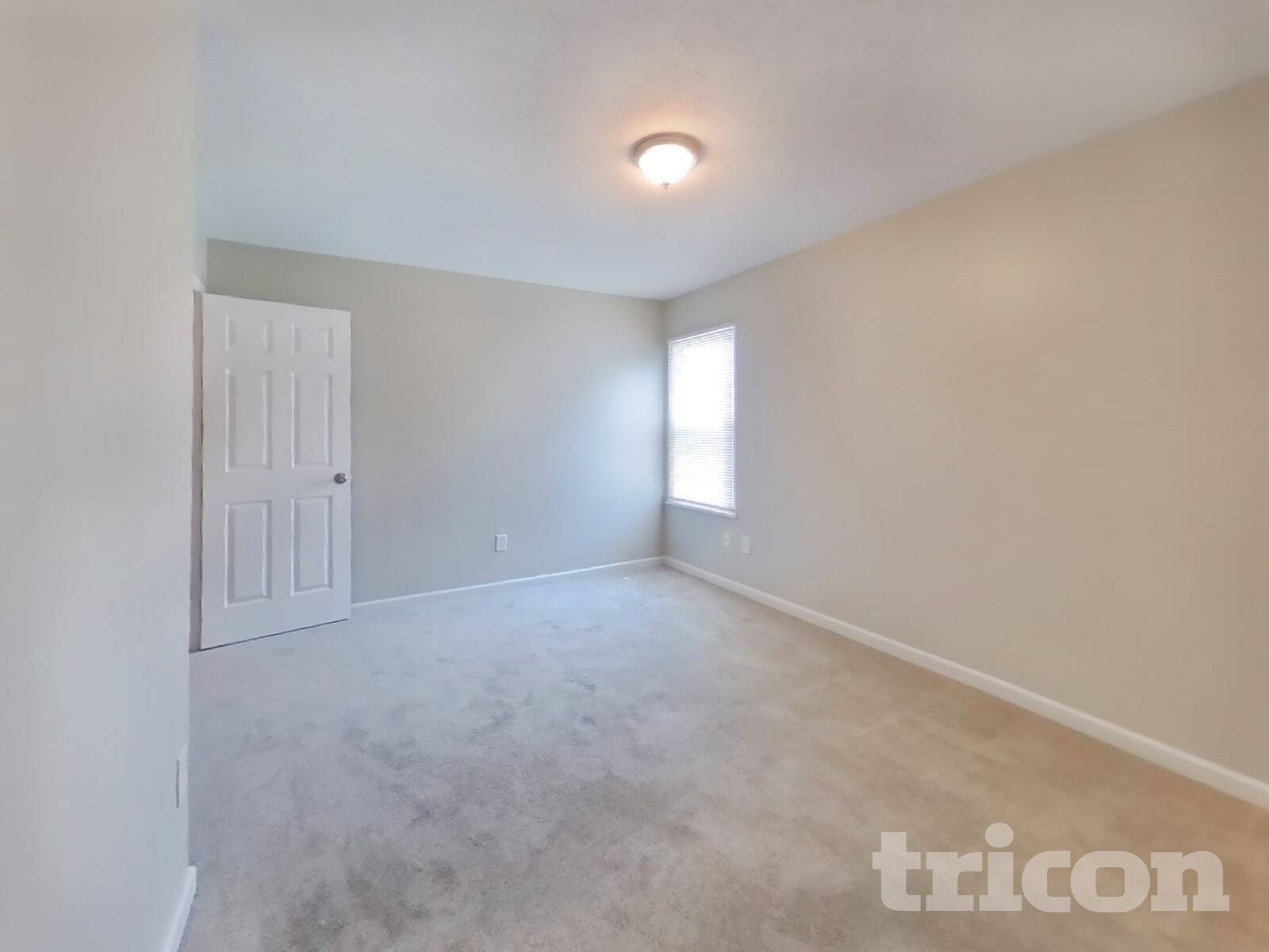 Building Photo - 1922 Kingen Dr