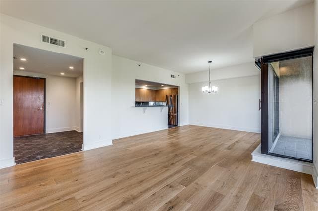 Building Photo - 3030 McKinney Ave